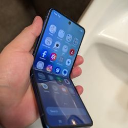 Samsung Flip 7