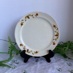 Superior Hall Autumn leaves plate