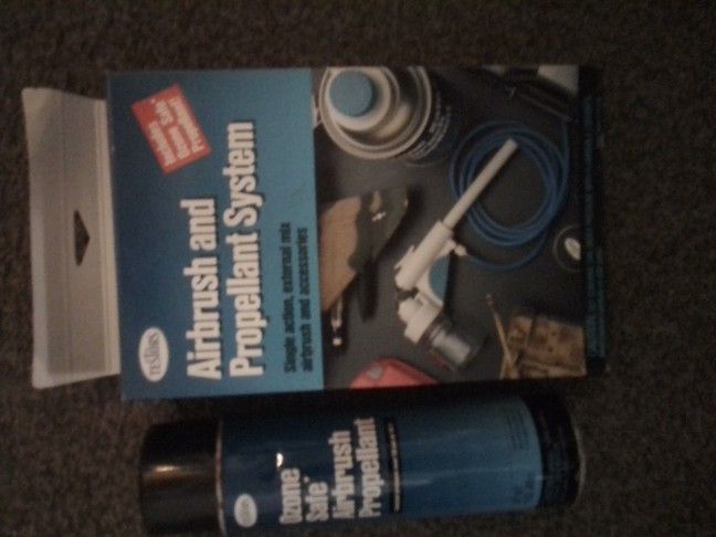 Airbrush And Propellant System