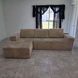 Modern Beige Sectional Sofa Couch — Clean, Comfortable, Must Pick Up Today!