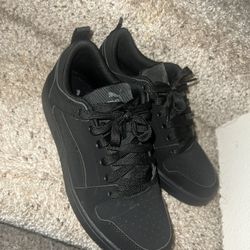 Black Puma Sneakers 