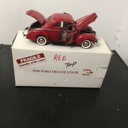 Collectible. Cars. 1:24. Scale. 