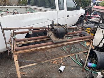 Sharpening machine for reel mowers