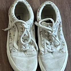 Vans - Cream Color Floral- US Size 6 - Woman’s 