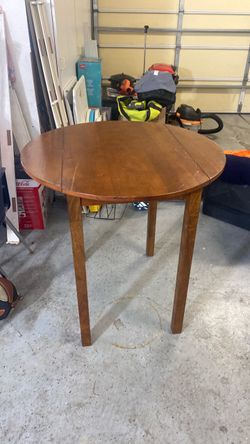 Bar height table