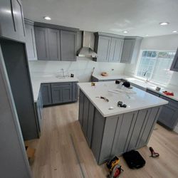 Kitchen cabinets solid wood