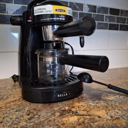 ESPRESSO/COFFEE MAKER STEAM, GREAT CONDITION 