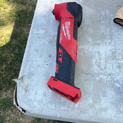Shop Milwaukee M18 FUEL 18V Lithium-Ion Cordless Brushless Oscillating Multi-Tool (Tool-Only