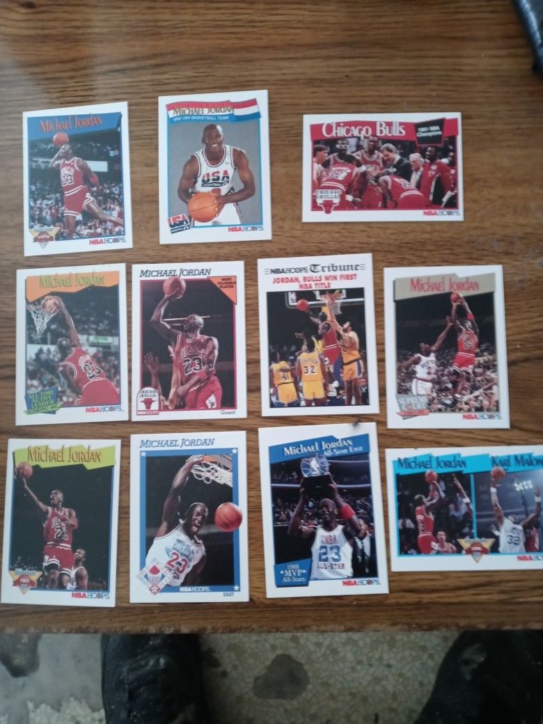 11 Michael Jordan Cards