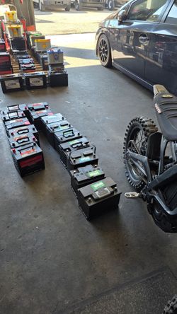 Car Battery 24f H5 34 78 65 48 49 47 H6 H7 51r 94r 86 H8 H9 Truck SUV And Car Batteries with Warranty. $60 + Core. Bateria para cualquier carro COVINA