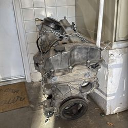 2001 -2005 Chevy Colorado Engine