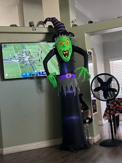 Halloween inflatable