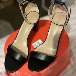 DREAM PAIRS Women's Chunk Low Heel Pump Sandals size 8.5