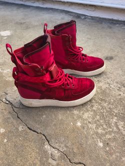 Nike SF Air Force 1 High Womens Shoes Size 6, Sneakers Red Crush