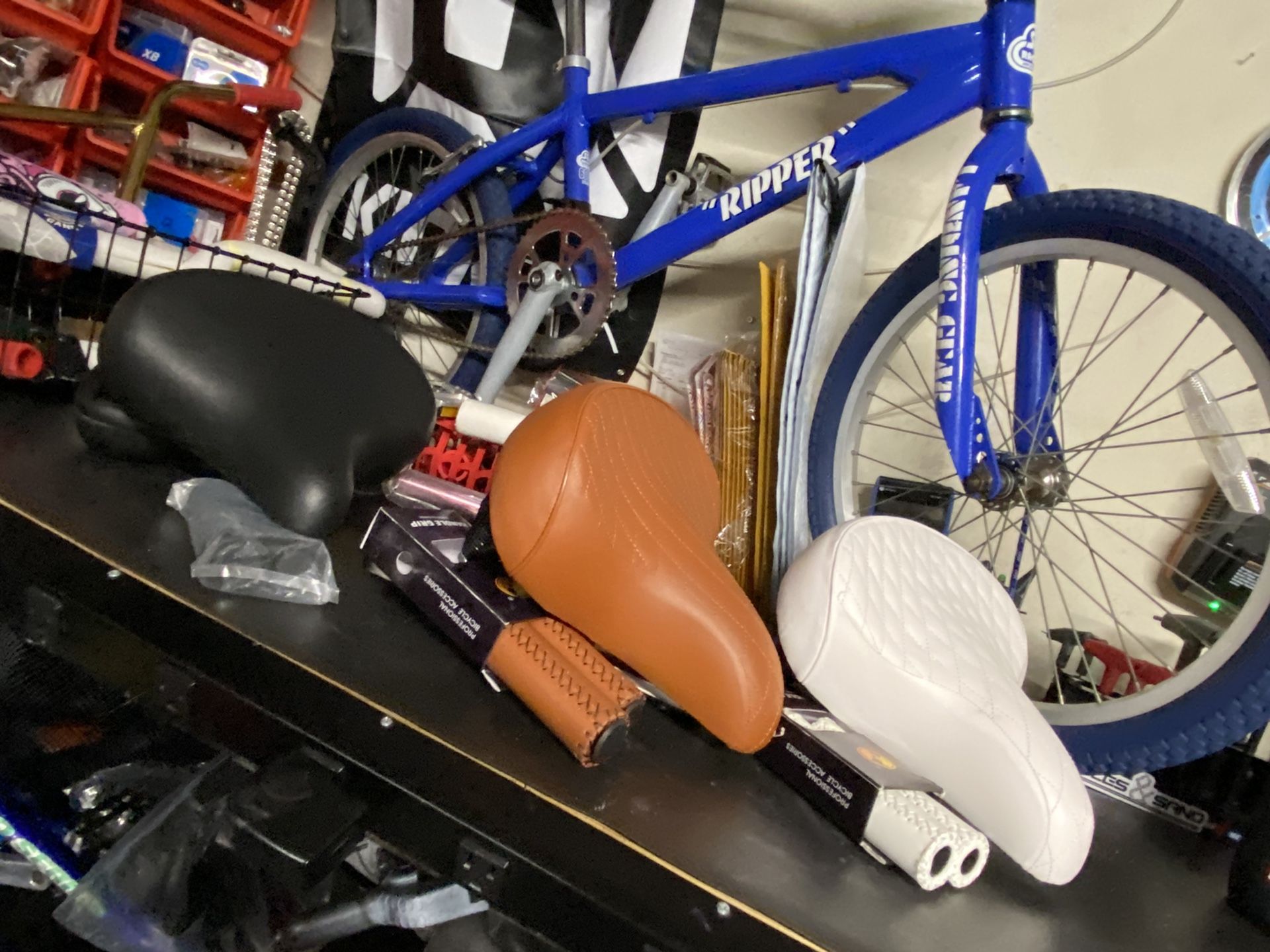 When Finer Details Matter! Leather Bike Seat & Bar Grips