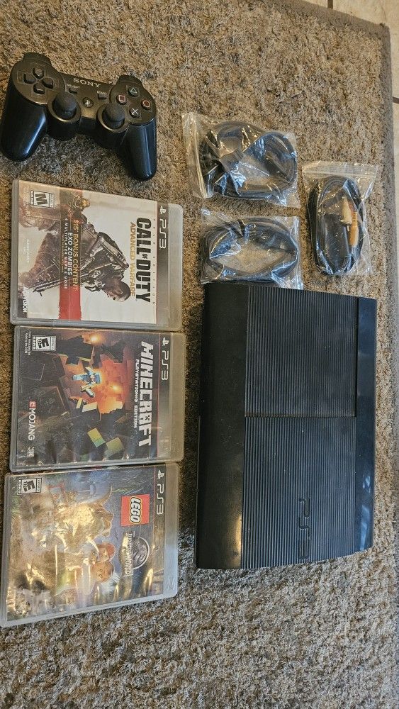 PS3 WITH 3 GAMES AND ONE CONTROLLER 