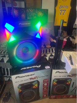 Pioneer PSX615 700 Watt Party Speaker with Stand + Microphone – High Power Sound System