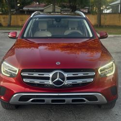 2021 Mercedes-Benz GLC GLC 300