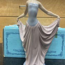 Lladro “The Dancer” Figurine #5050 With Original Box