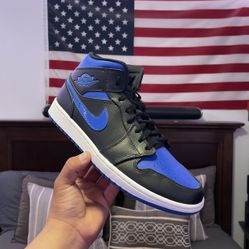 Jordan 1 Mid Royal (2020) Size 10.5 Moving Selling A Lot of My Shoes Brand New $120 OBO Pick Up Only