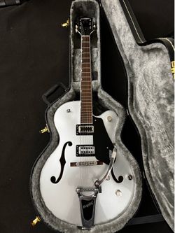 Gretsch 5420T Guitar - TV Jones pickup