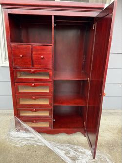 Closet organizer/dresser