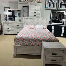4PC Queen Bedroom Set 