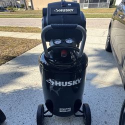 🔥 30 Gal Air Compressor Husky 1.7 HP 200 PSI