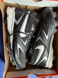 Nike hyper diamond  softball cleats