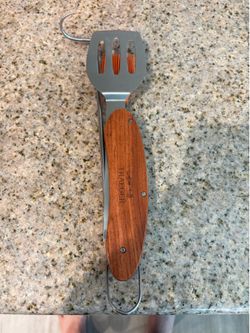 Traeger multi tool