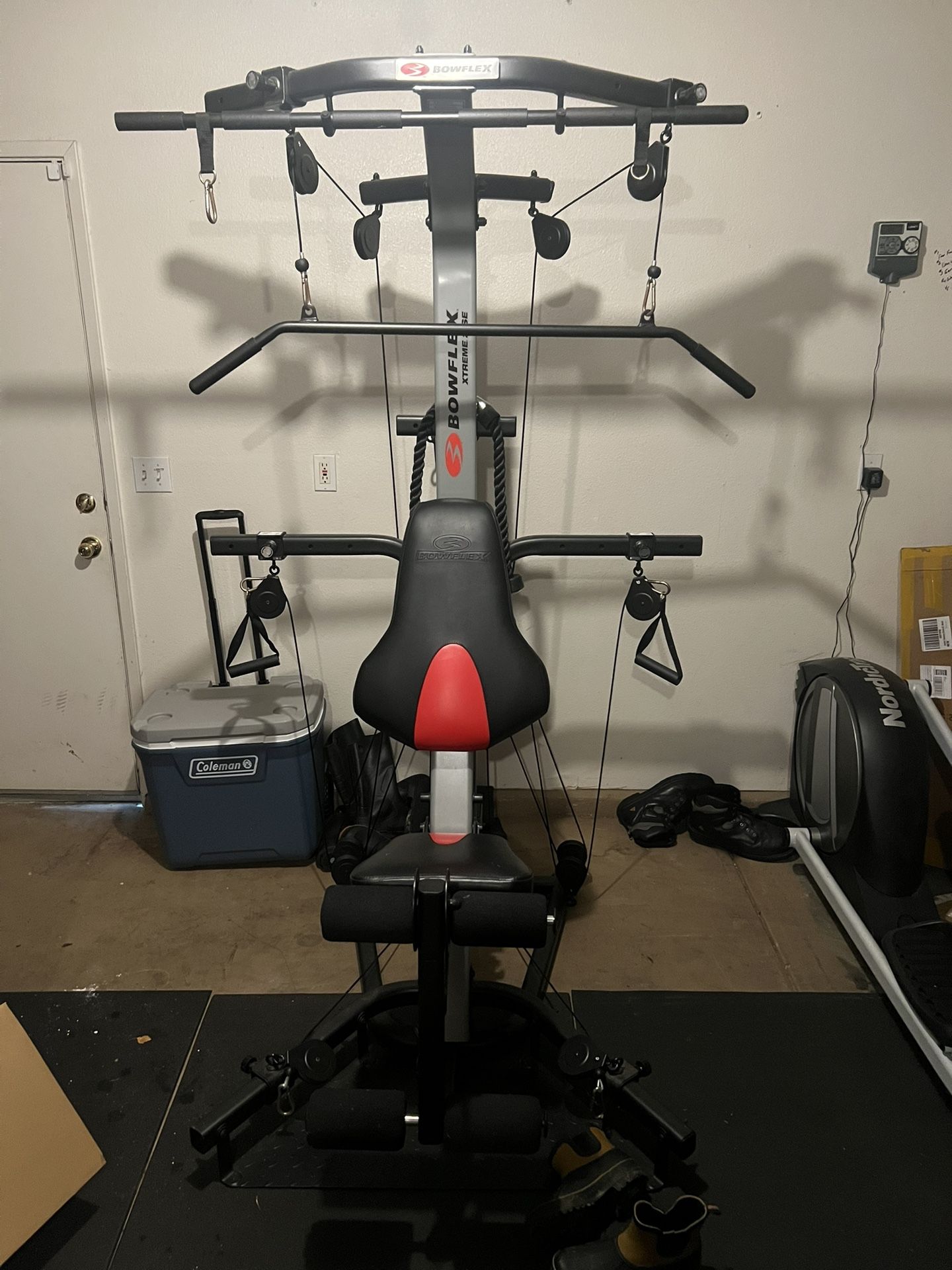 Bowlex with Extra Weight And Accessories