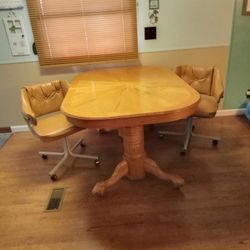 Solid Oak Table 
