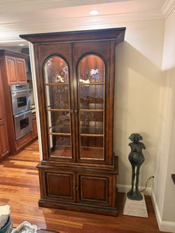 Traditional Hutch