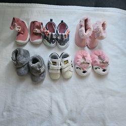 Girls shoes size 2