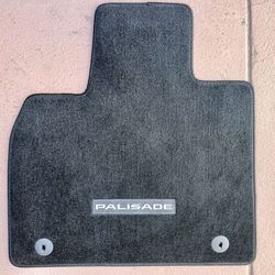 OEM Hyundai Palisade Floor Mats – Full Set (Front, Rear, 3rd Row)