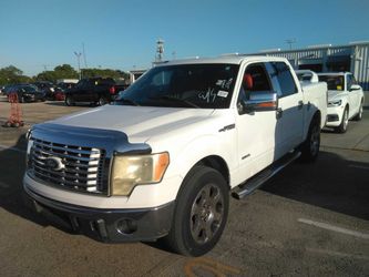 2011 Ford F-150 SuperCrew Pickup Truck