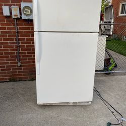 Used good refrigerator