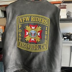  2- Motorcycle Leather vest XXL 