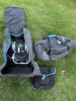 Uppa Baby travel bags for Vista stroller and Mesa carseat