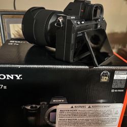 Sony Alpha A7 Ill With 28-70 mm Lens