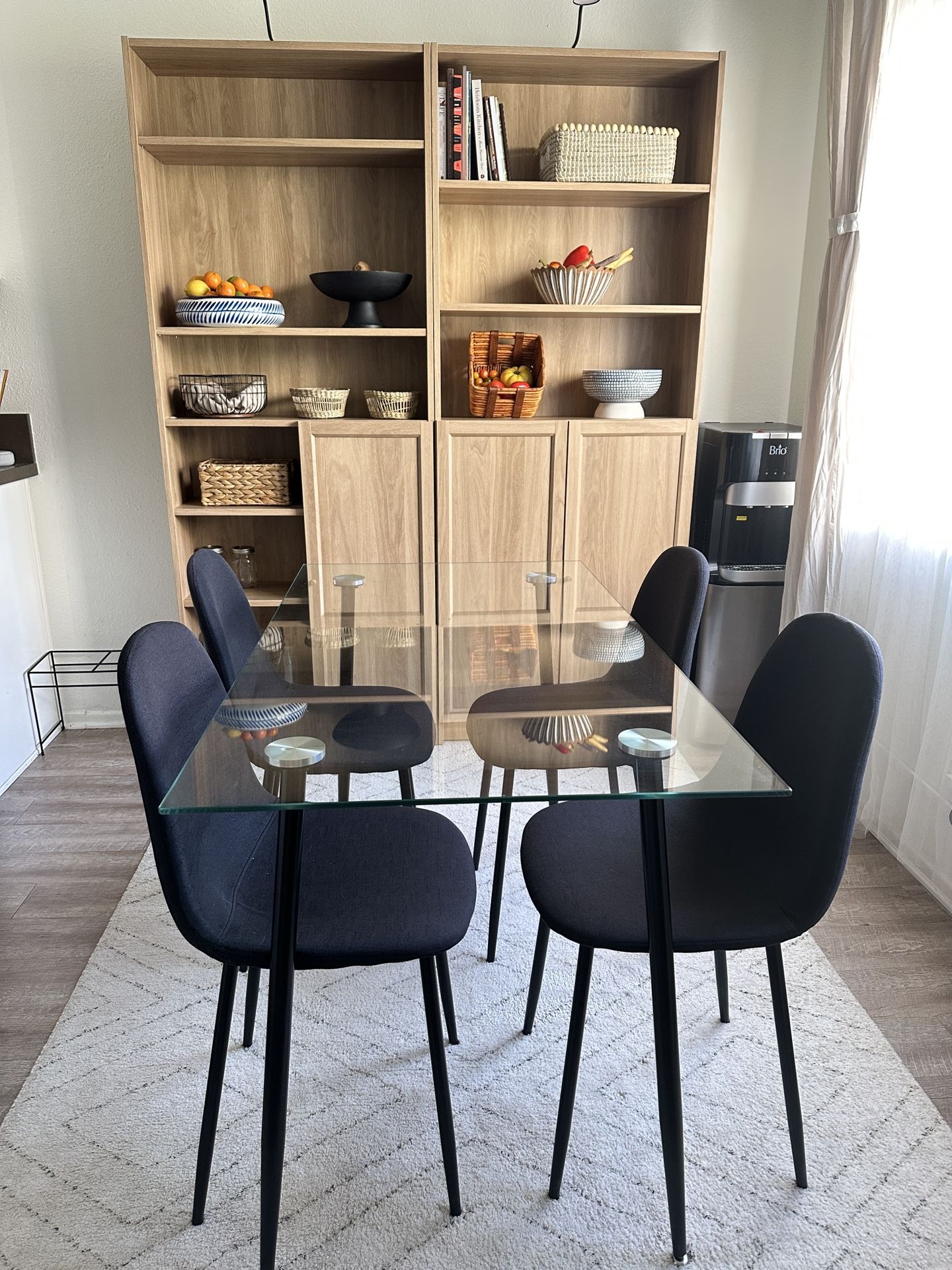 Dining Table W/ 4 Chairs