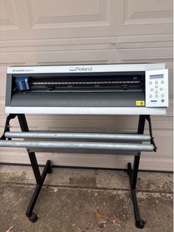 Roland CAMM-1 Servo GX-24 Vinyl Cutter with Stand