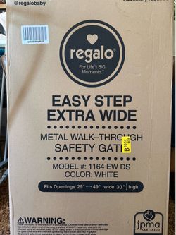 Regalo Safety Gate - Extra Wide (29” to 49”)