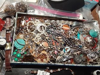 Jewelry Lot
