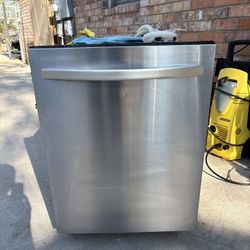 KENMORE  DISHWASHER STAINLESS STEEL LAVAPLATOS ACERO INOXIDABLE 