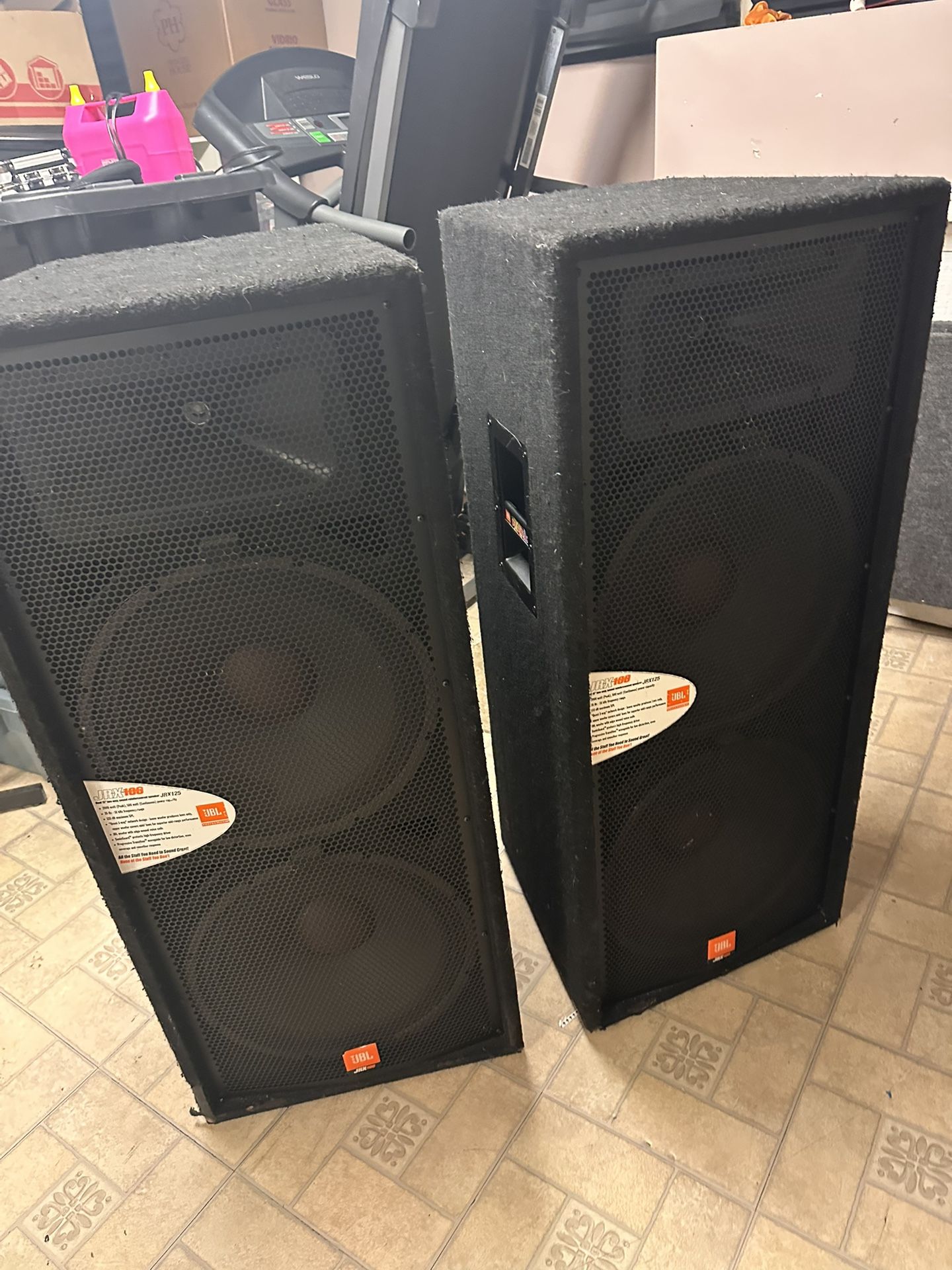JBL JRX 100 Professional Speakers