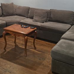 Sectional couch