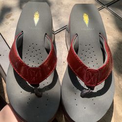 Volatile Sandals Size 7