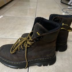 Heavy Duty Boots 6M