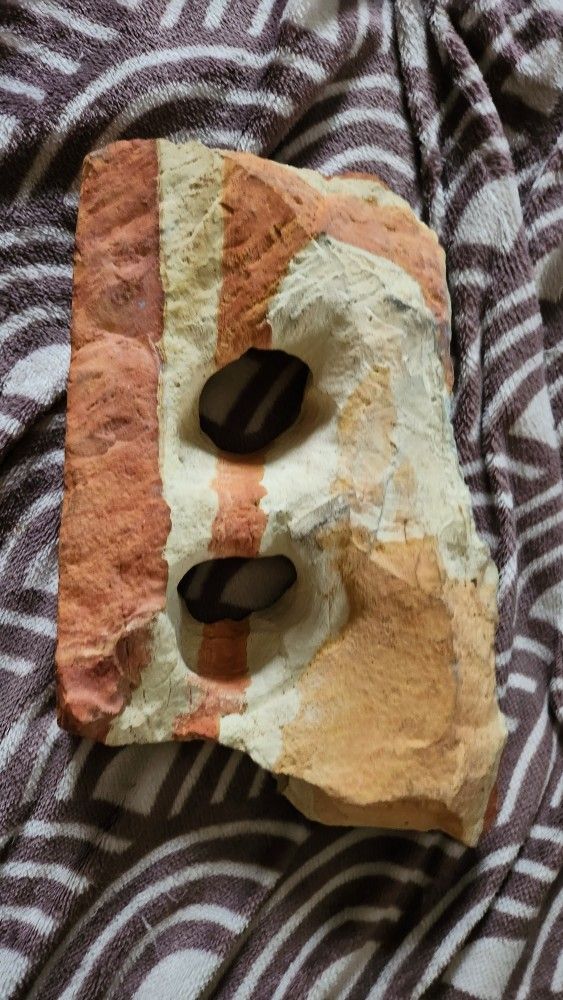 Fish Or Reptile Decor Stone